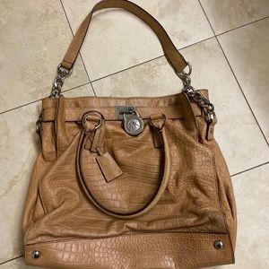 Michael kors fall bag